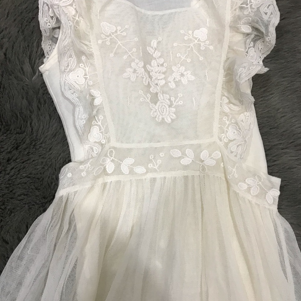 Bonpoint girl dress